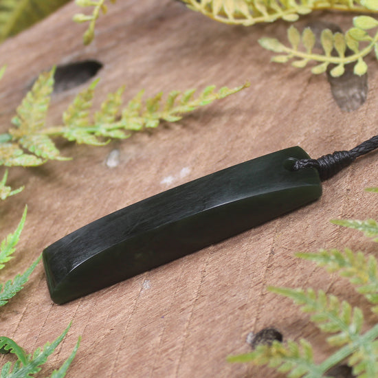 Kawakawa Pounamu Toki