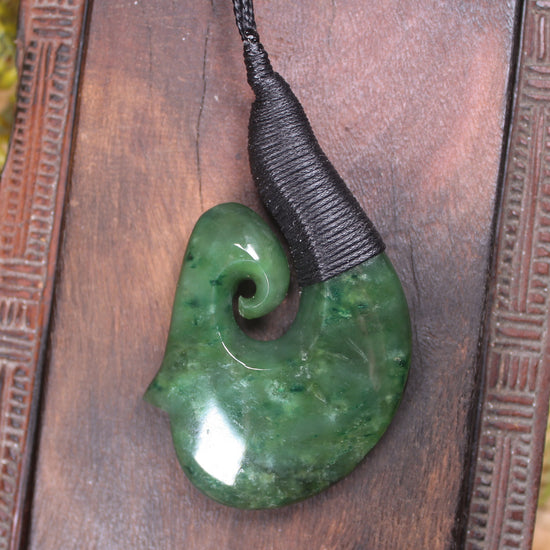 Hei Matau or Fish Hook carved from Kawakawa Pounamu - NZ Greenstone