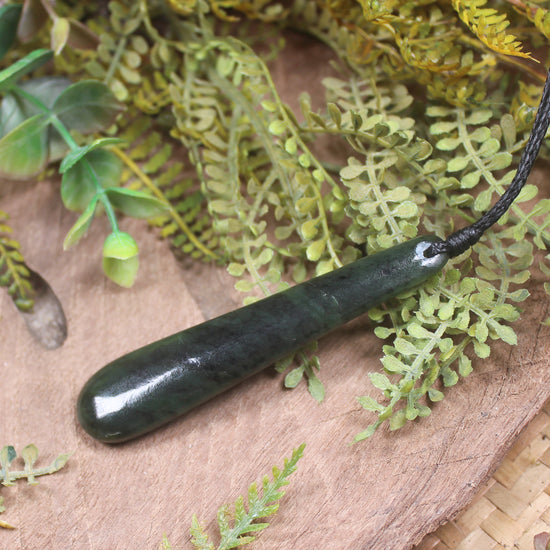 Rimu Pounamu Roimata Pendant - NZ Greenstone
