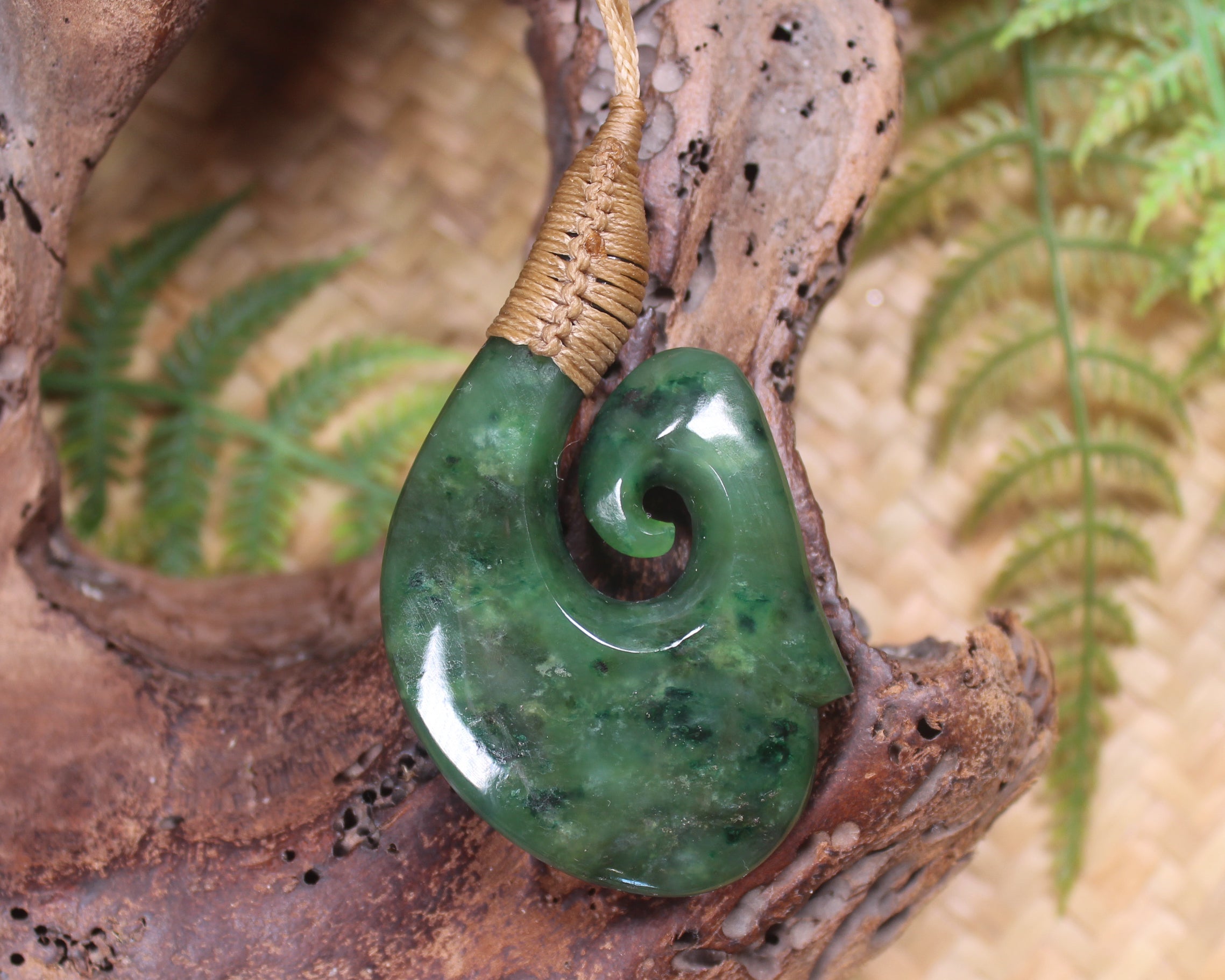 Hei Matau or Fish Hook carved from Kawakawa Pounamu - NZ Greenstone