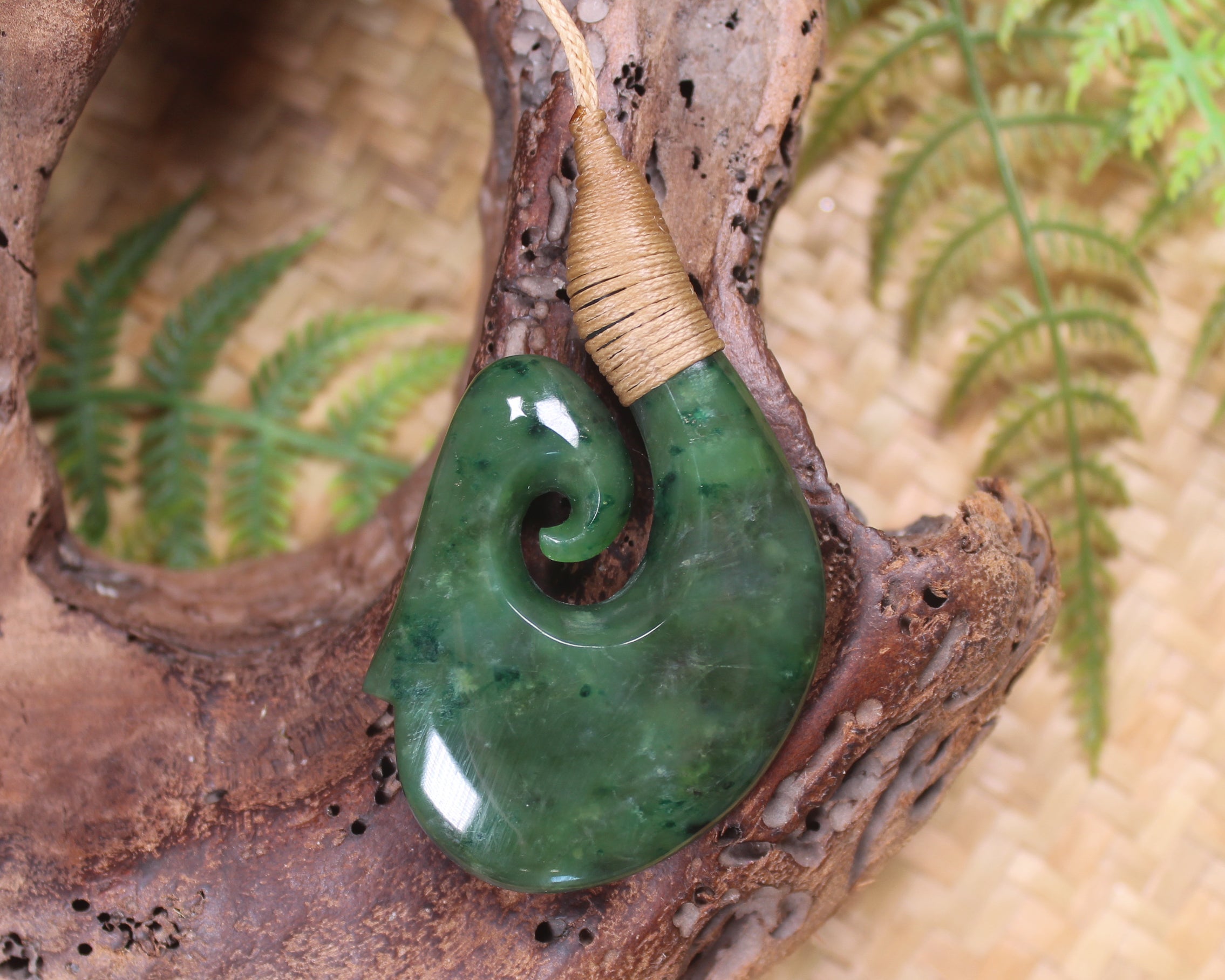 Hei Matau or Fish Hook carved from Kawakawa Pounamu - NZ Greenstone