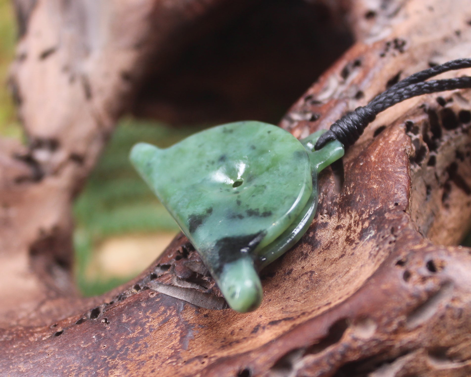 pounamu dog whistle