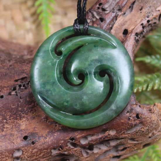 Koru pendant carved from Kawakawa Pounamu - NZ Greenstone