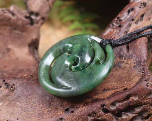 Koru pendant carved from Kawakawa Pounamu - NZ Greenstone