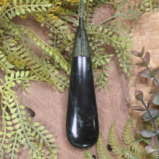 Kawakawa Pounamu Roimata Pendant - NZ Greenstone