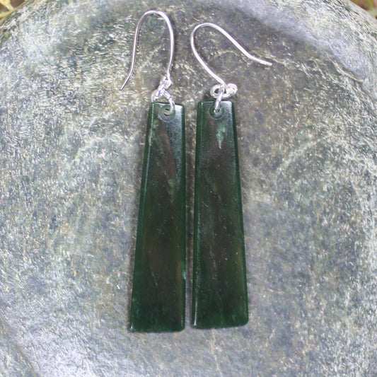 Roimata or Teardrop earrings carved from Kawakawa Pounamu - NZ Greenstone