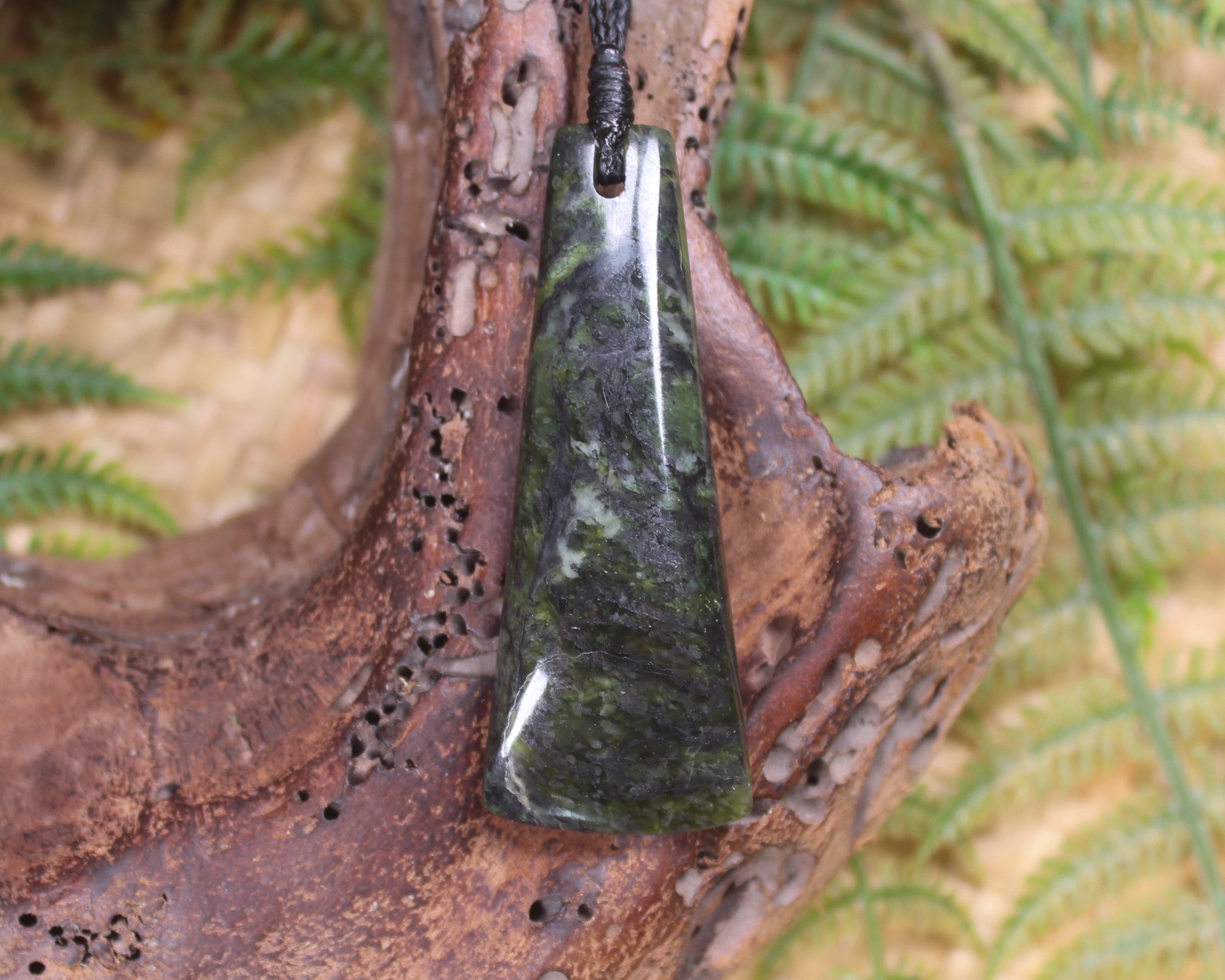 Toki or Adze carved from Douglas Creek - NZ Greenstone