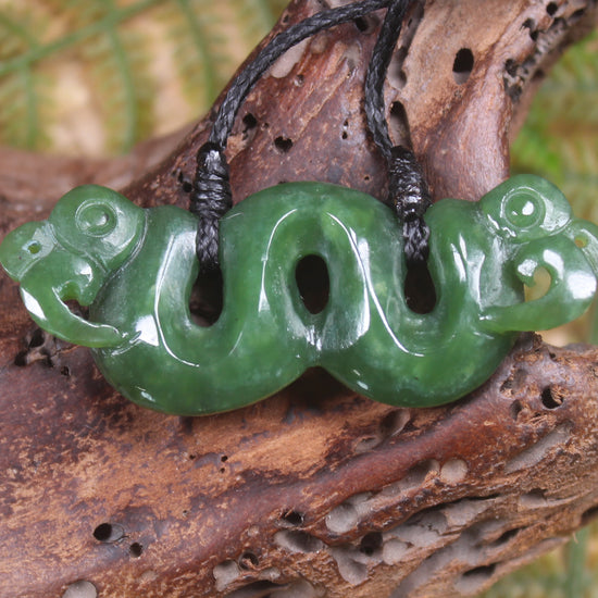 Pekapeka Pendant carved from Hapopo Pounamu - NZ Greenstone
