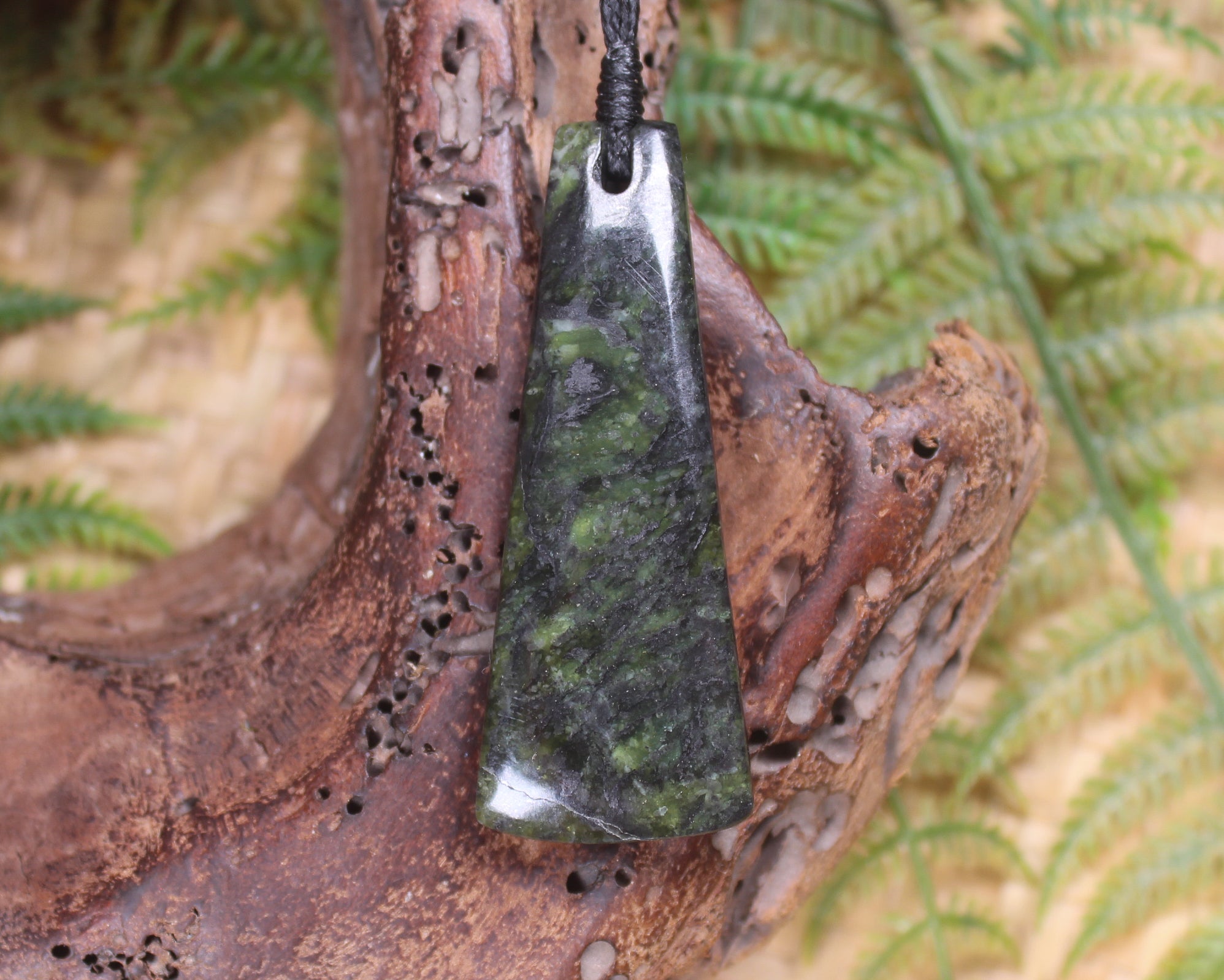 Toki or Adze carved from Douglas Creek - NZ Greenstone