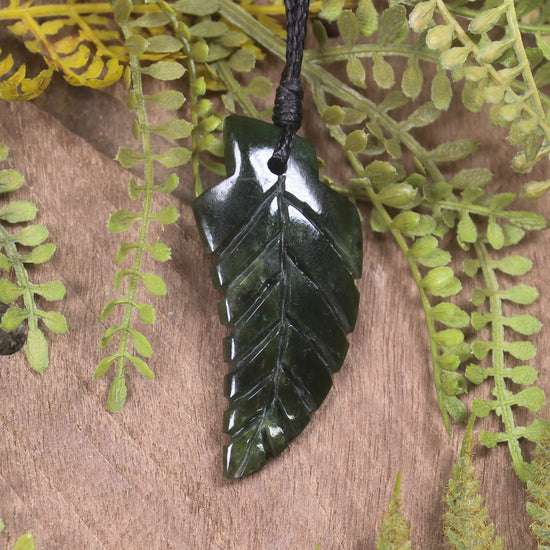 Kawakawa Pounamu Fern pendant - NZ Greenstone