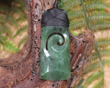 Toki or Adze with Koru carved from Hapopo Pounamu - NZ Greenstone