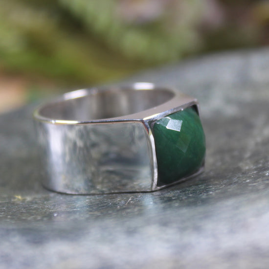 Sterling Silver Kawakawa Pounamu Ring - NZ Greenstone