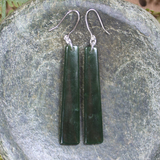 Roimata or Teardrop earrings carved from Kawakawa Pounamu - NZ Greenstone