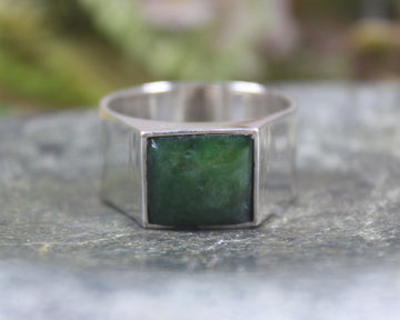 Sterling Silver Kawakawa Pounamu Ring - NZ Greenstone
