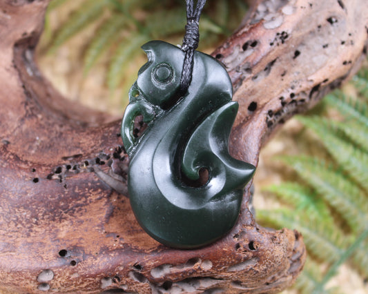 Manaia carved from Kawakawa Pounamu - NZ Greenstone