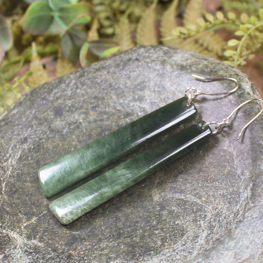 Roimata or Teardrop earrings carved from Kawakawa Pounamu - NZ Greenstone