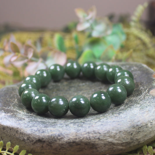 Kawakawa Pounamu beaded bracelet