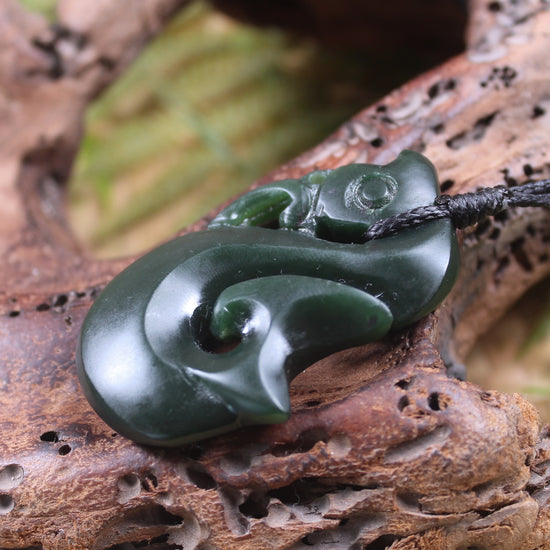 Manaia carved from Kawakawa Pounamu - NZ Greenstone