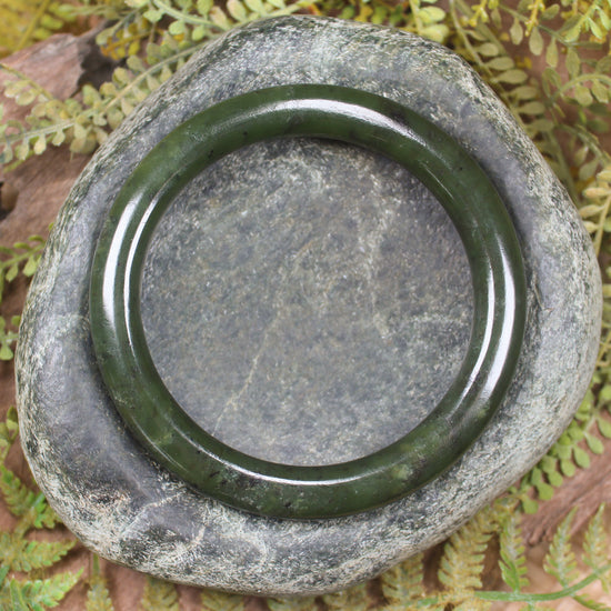 Rimu Pounamu Bangle