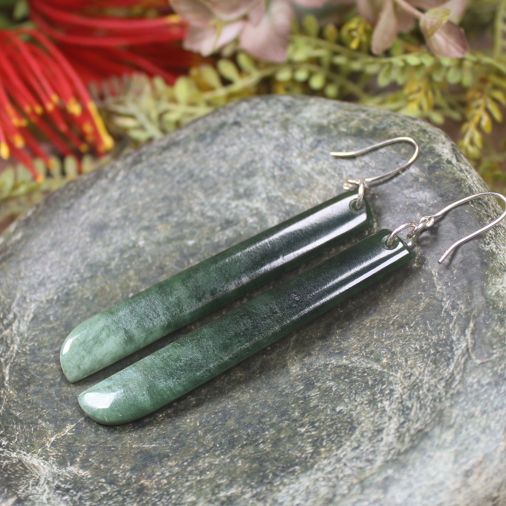 Roimata or Teardrop earrings carved from Kawakawa Pounamu - NZ Greenstone