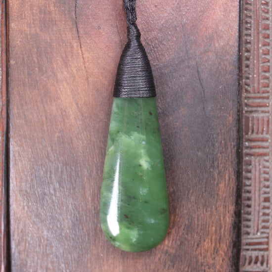 Roimata Teardrop carved from Hapopo Pounamu - NZ Greenstone