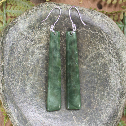 Roimata or Teardrop earrings carved from Kawakawa Pounamu - NZ Greenstone