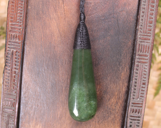 Kawakawa Pounamu Roimata Pendant - NZ Greenstone