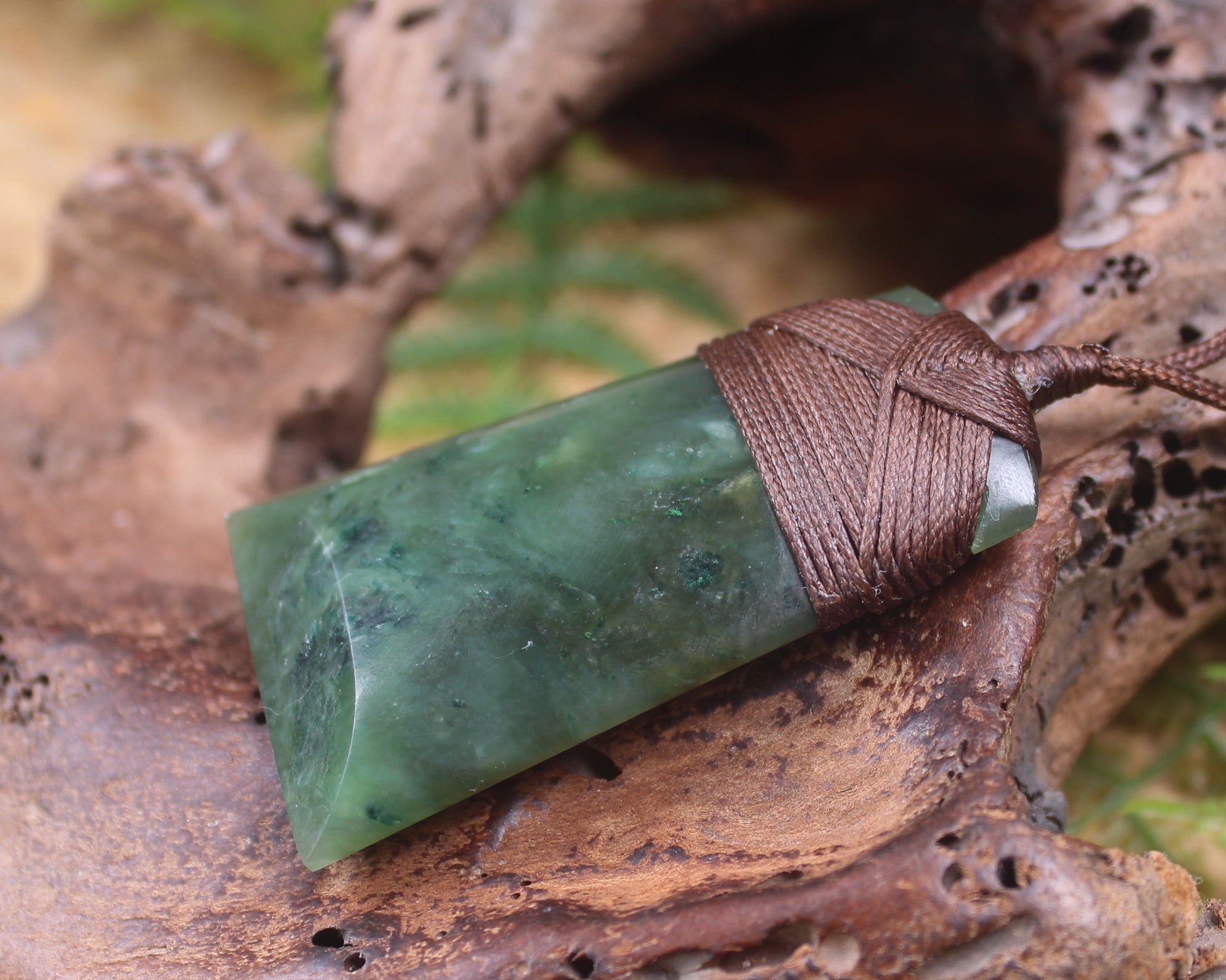 Kawakawa Pounamu Toki