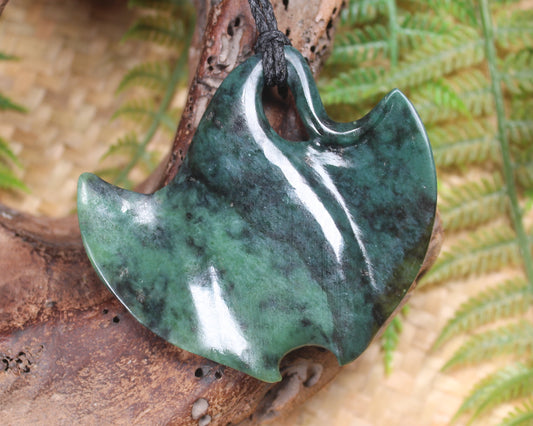 Stingray or Whai carved from Inanga Pounamu - NZ Greenstone