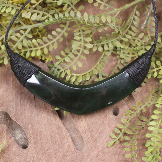 Breastplate or Shield carved from Kawakawa Pounamu - NZ Greenstone