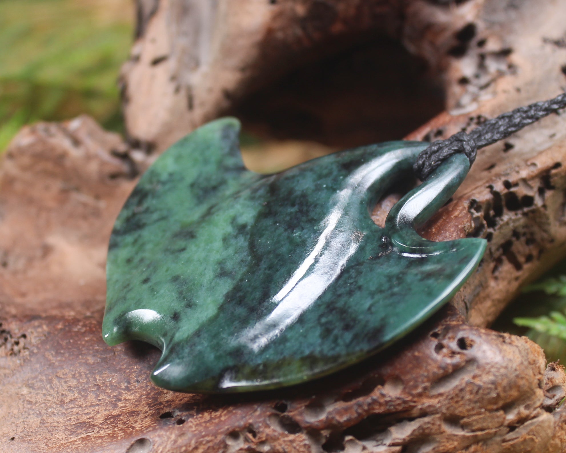 Stingray or Whai carved from Inanga Pounamu - NZ Greenstone