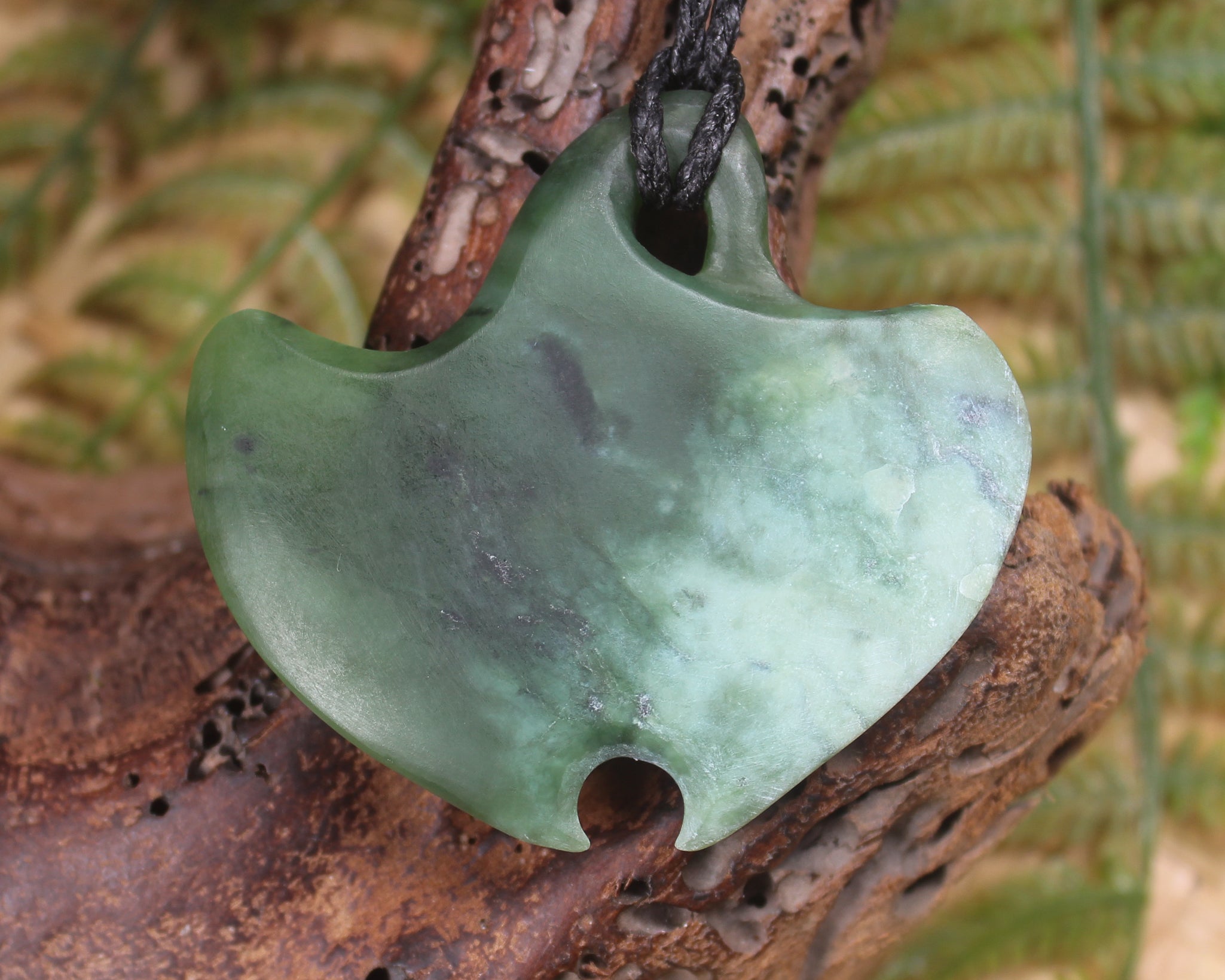 Stingray or Whai carved from Rimu Pounamu - NZ Greenstone
