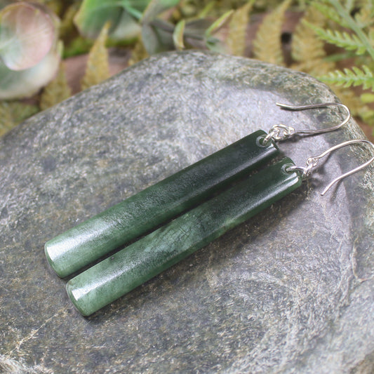 Roimata or Teardrop earrings carved from Kawakawa Pounamu - NZ Greenstone