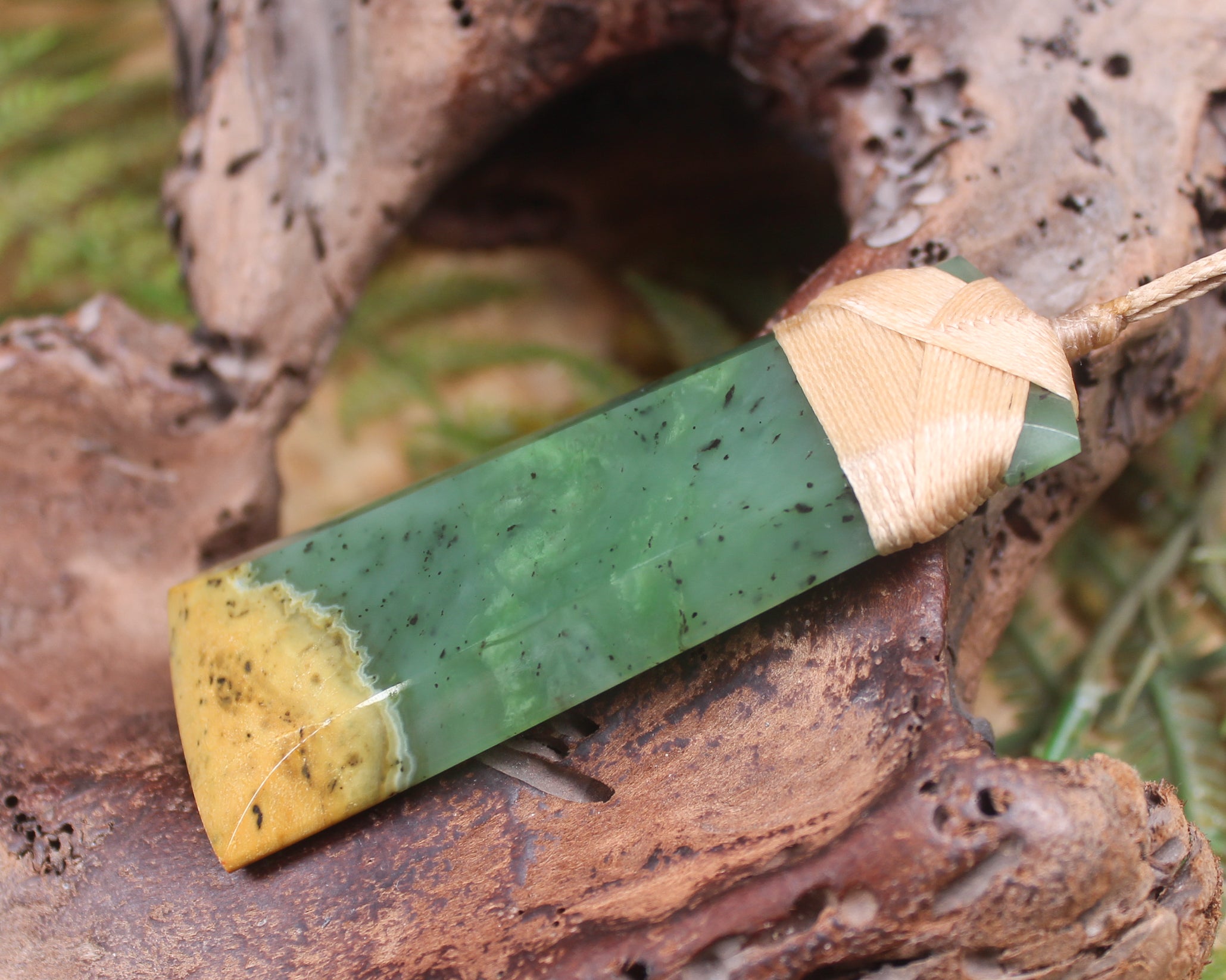 Toki or Adze Pendant carved from Flower Jade Pounamu - NZ Greenstone