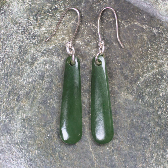 Roimata or Teardrop earrings carved from Kawakawa Pounamu - NZ Greenstone
