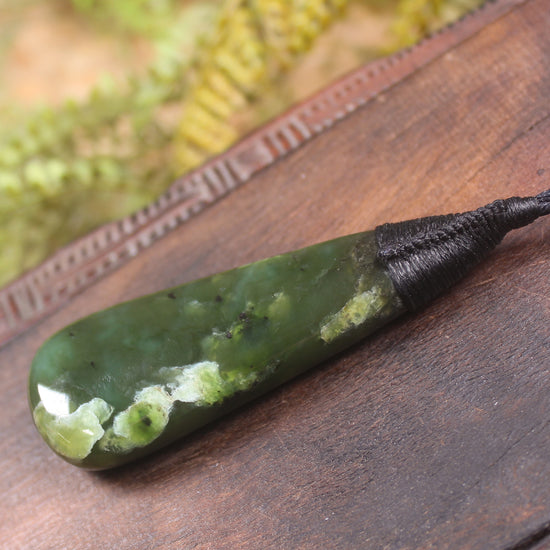 Rimu Pounamu Roimata Pendant - NZ Greenstone