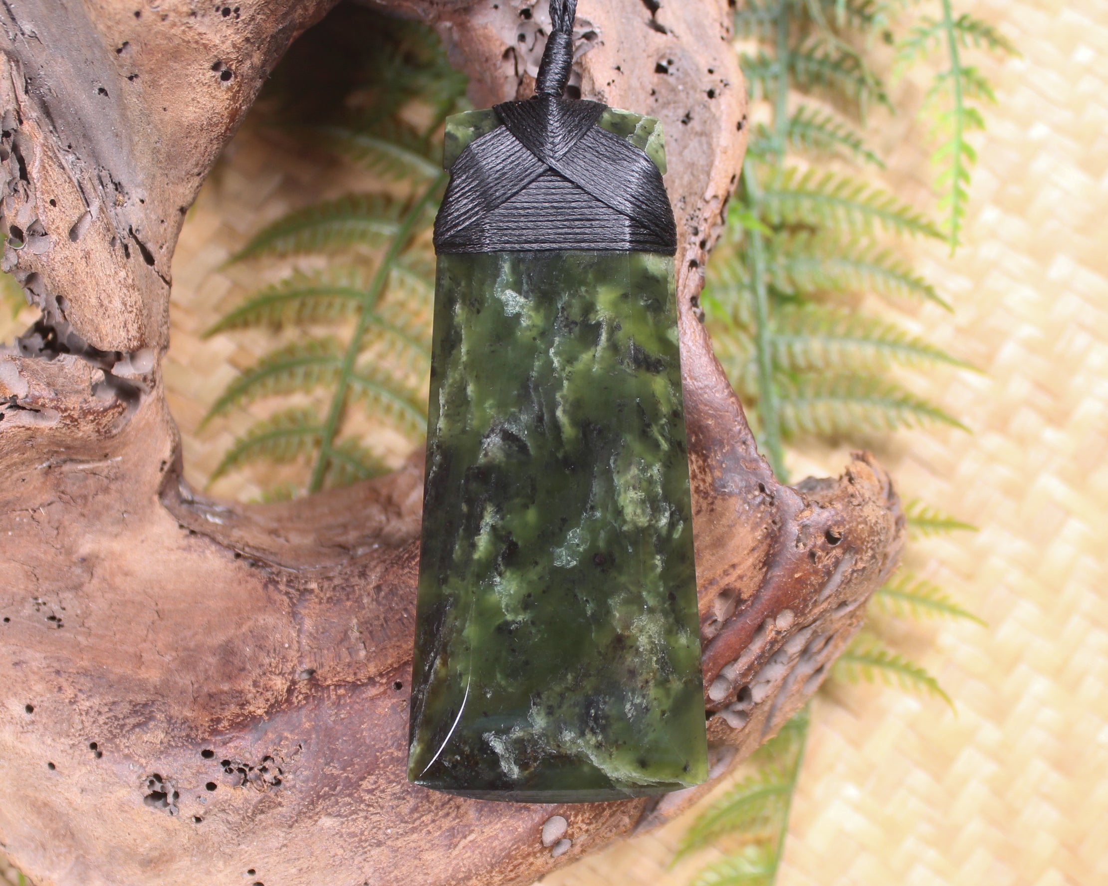 Rimu Pounamu Toki