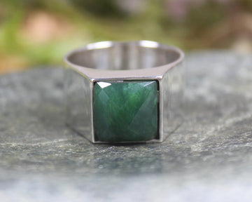 Sterling Silver Kawakawa Pounamu Ring - NZ Greenstone