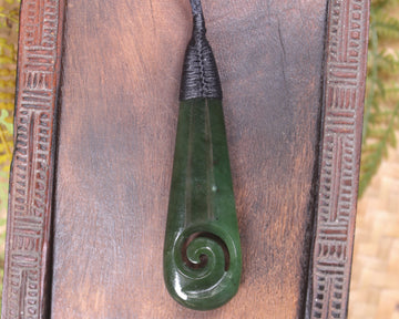 Roimata or Teardop with Koru carved from Kawakawa Pounamu - NZ Greenstone