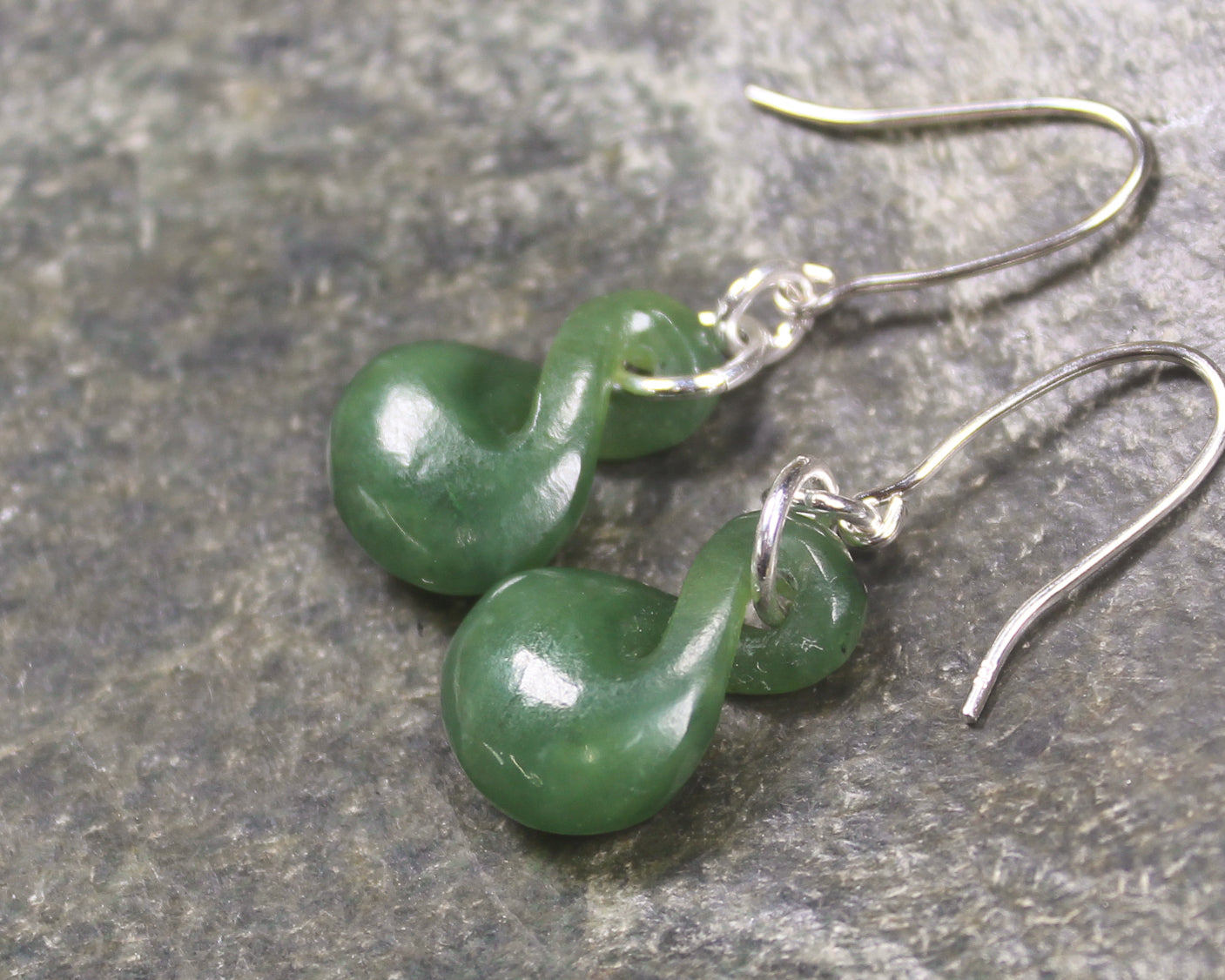 Twist Earrings carved from Hapopo Pounamu - NZ Greenstone