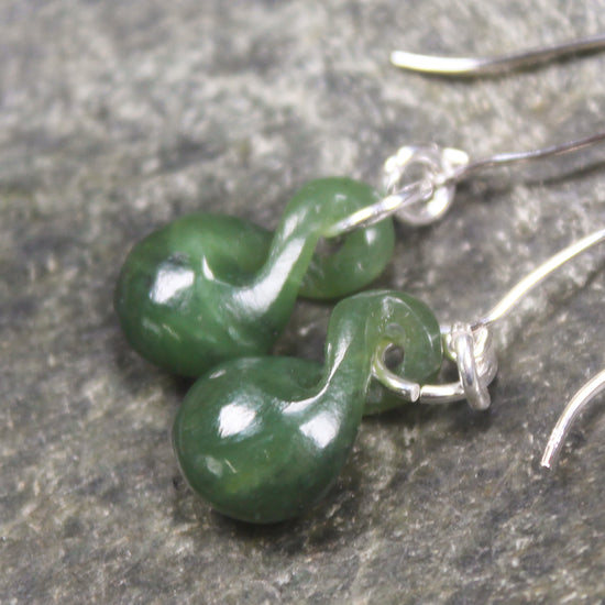 Twist Earrings carved from Hapopo Pounamu - NZ Greenstone