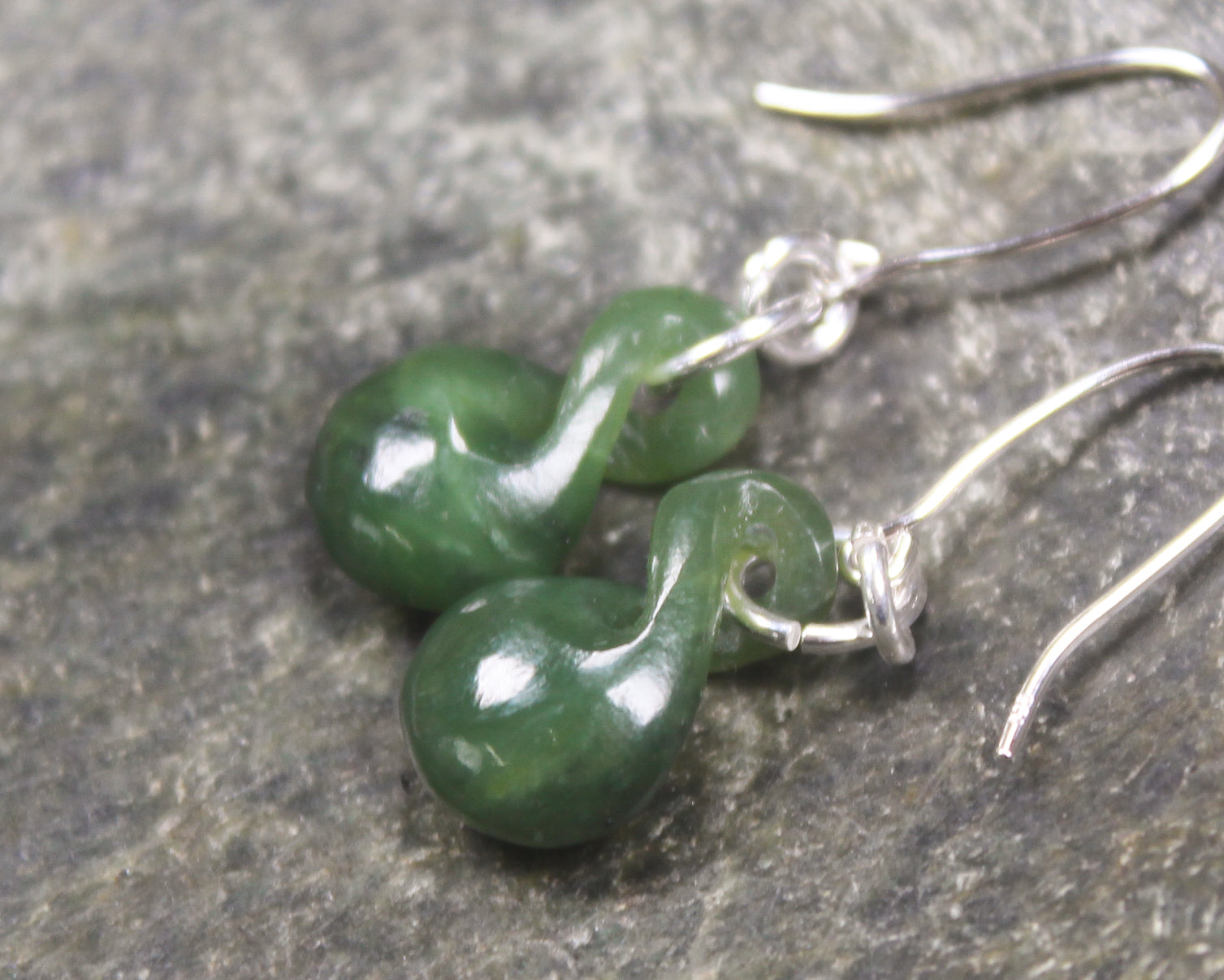 Twist Earrings carved from Hapopo Pounamu - NZ Greenstone