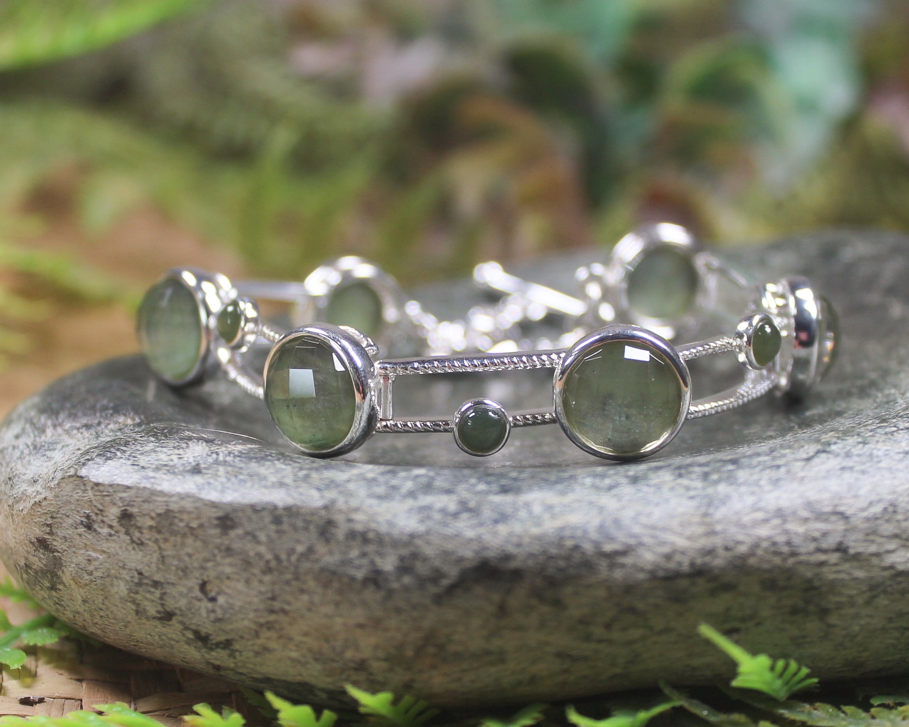 Sterling Silver set linked bracelet with Hapopo Pounamu - NZ Greenstone