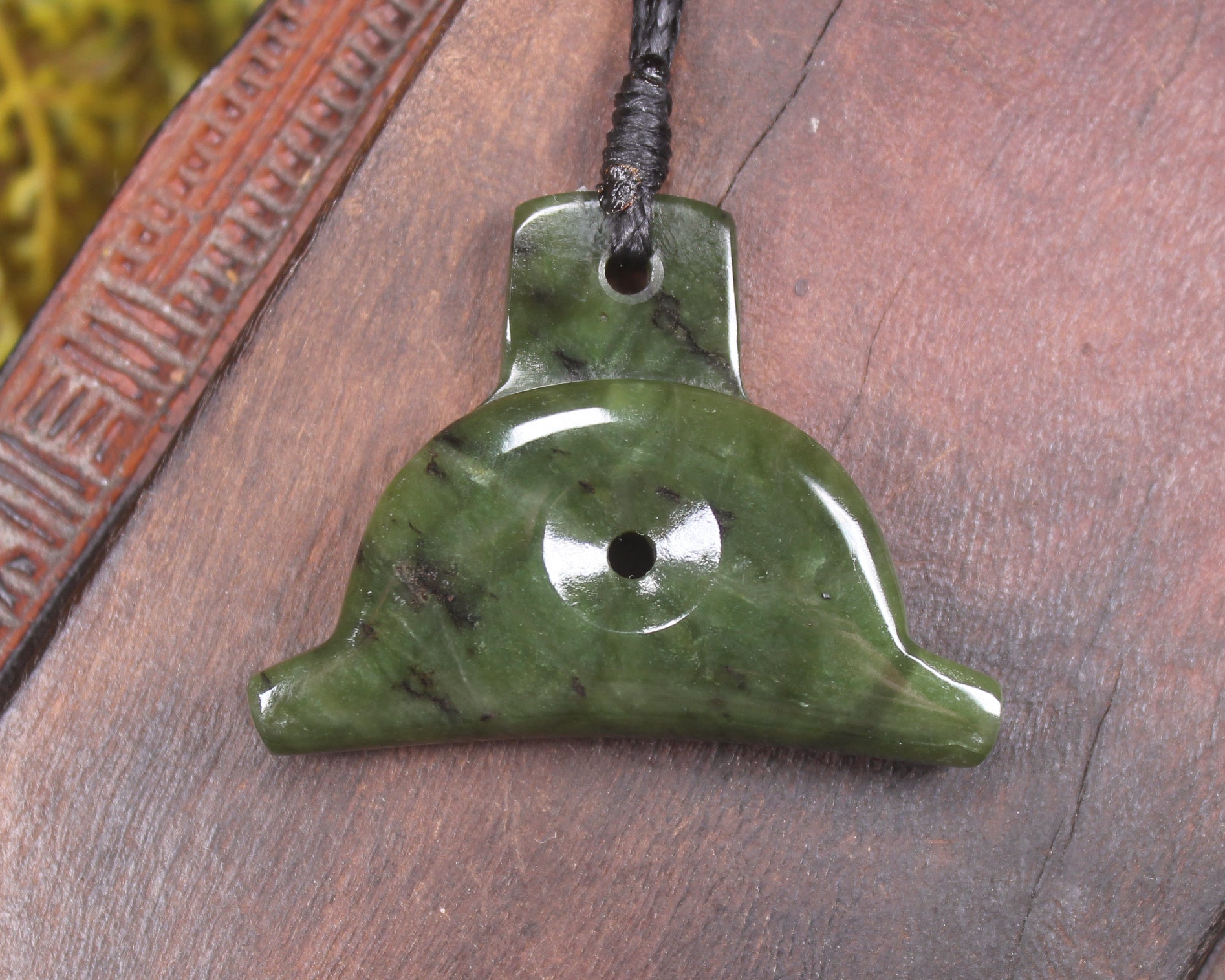 Rimu pounamu dog whistle