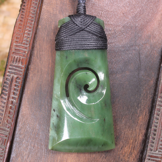 Toki or Adze with Koru carved from Hapopo Pounamu - NZ Greenstone