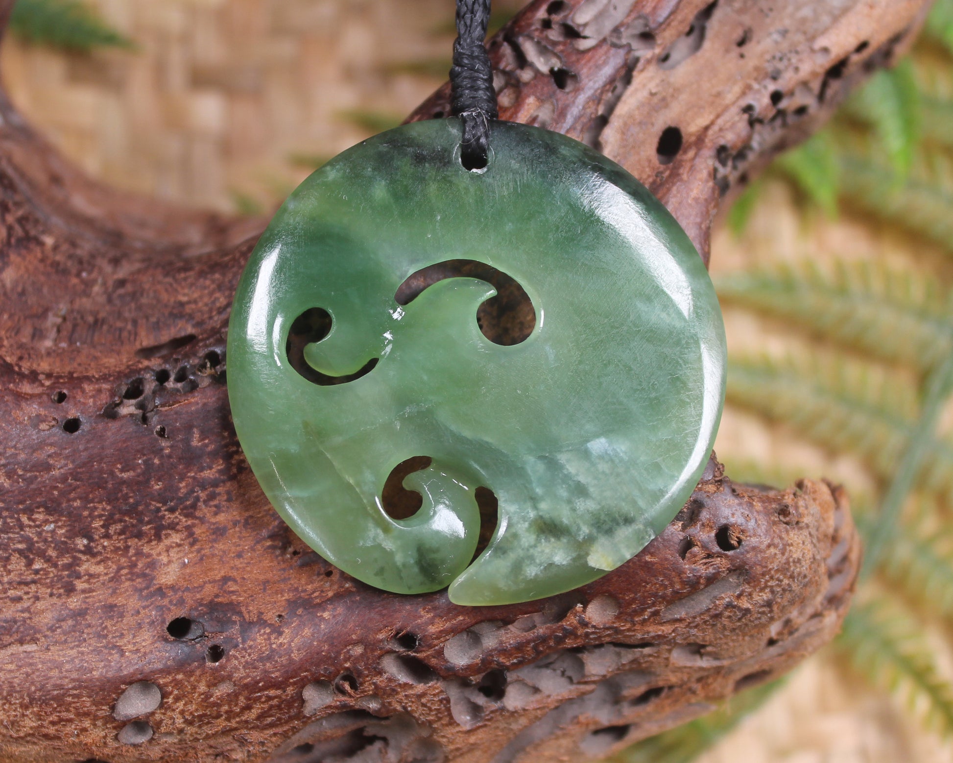 Koru Pendant carved from Hapopo Pounamu - NZ Greenstone