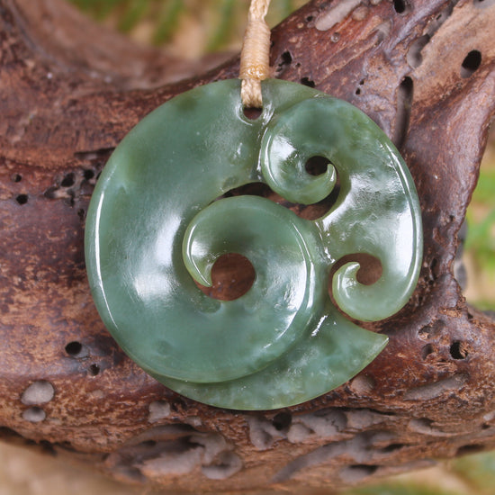 Inanga Koru pendant - NZ Greenstone