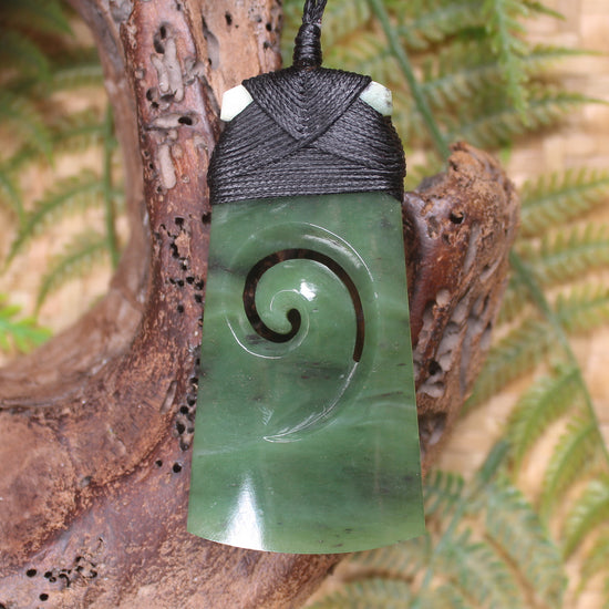 Toki or Adze with Koru carved from Hapopo Pounamu - NZ Greenstone