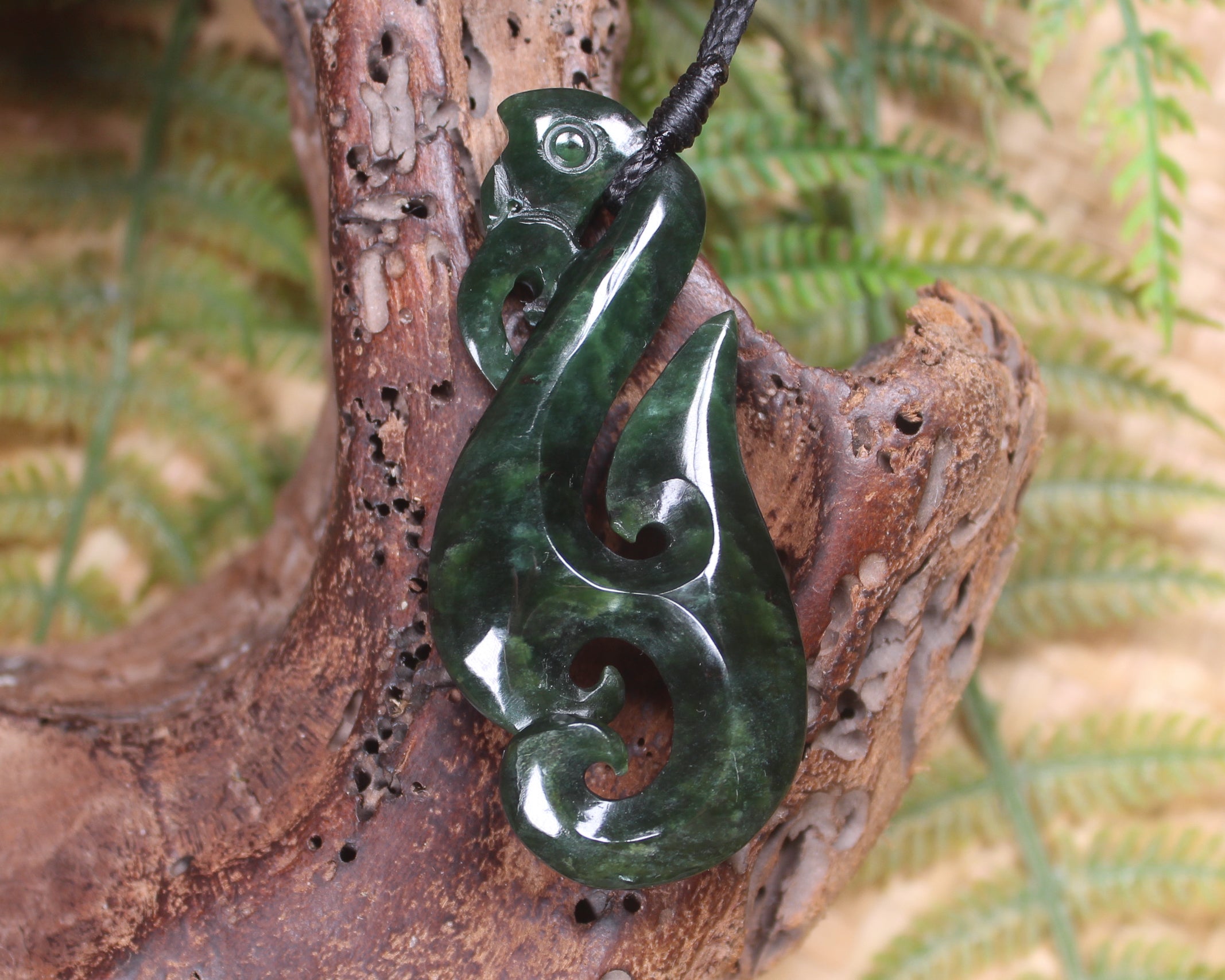 Manaia carved from Kawakawa Pounamu - NZ Greenstone