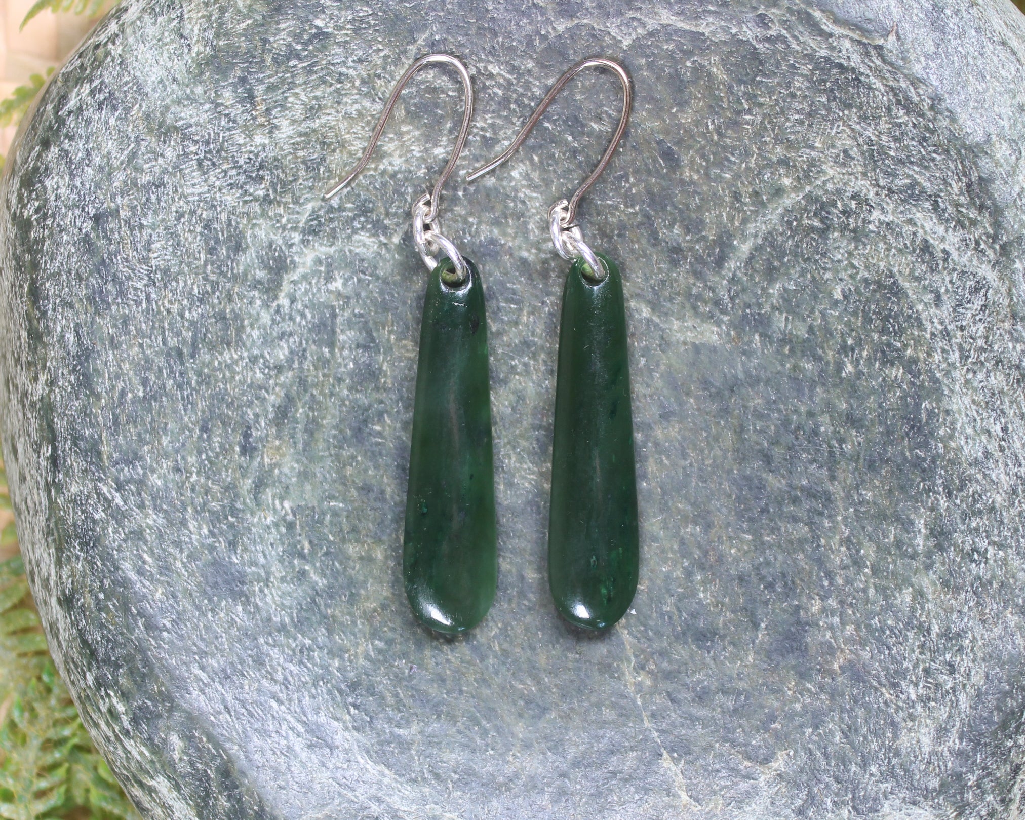 Roimata or Teardrop earrings carved from Rimu Pounamu - NZ Greenstone